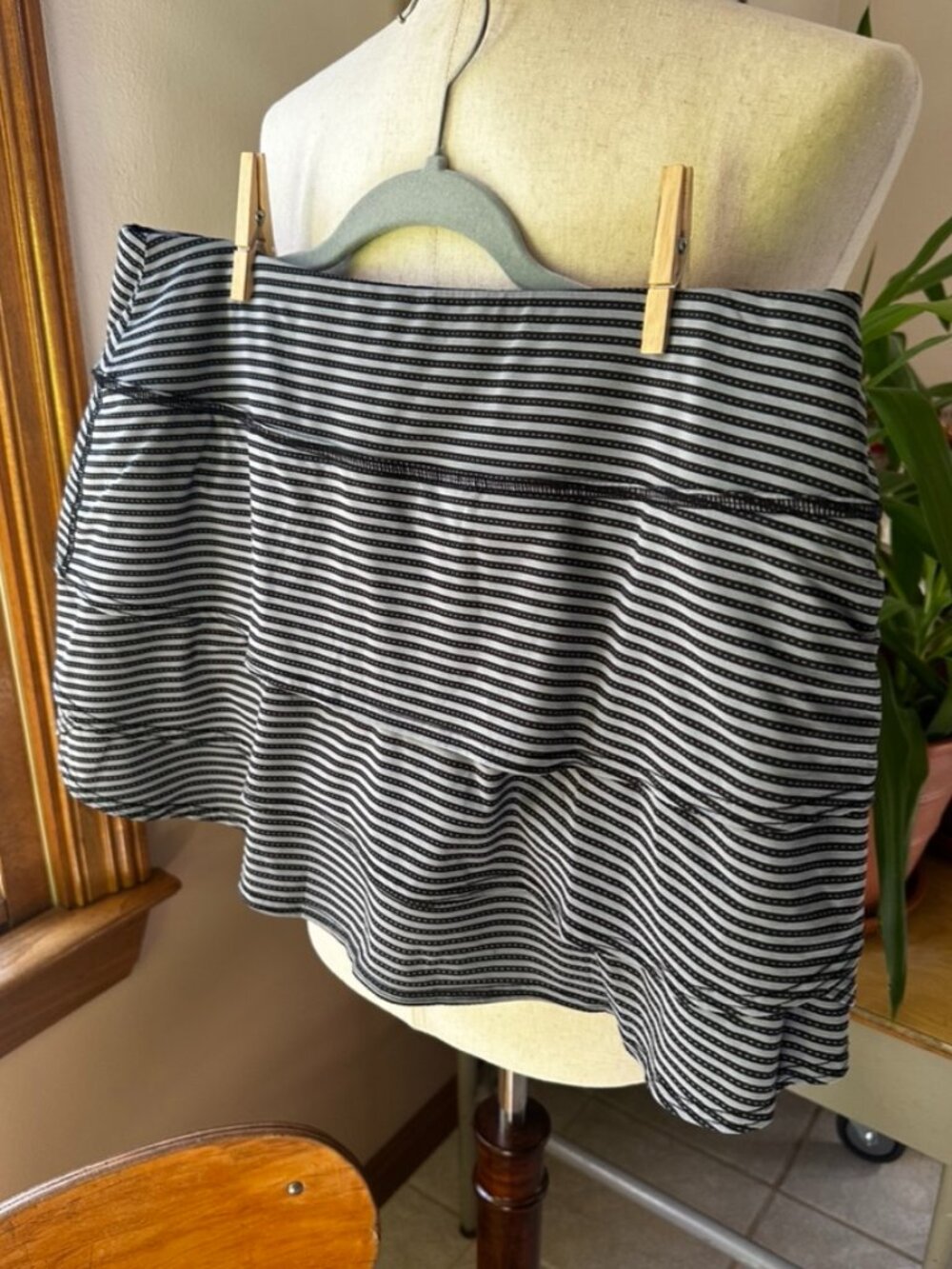 Athleta Skort, Tiered Blue Stripe, Large
